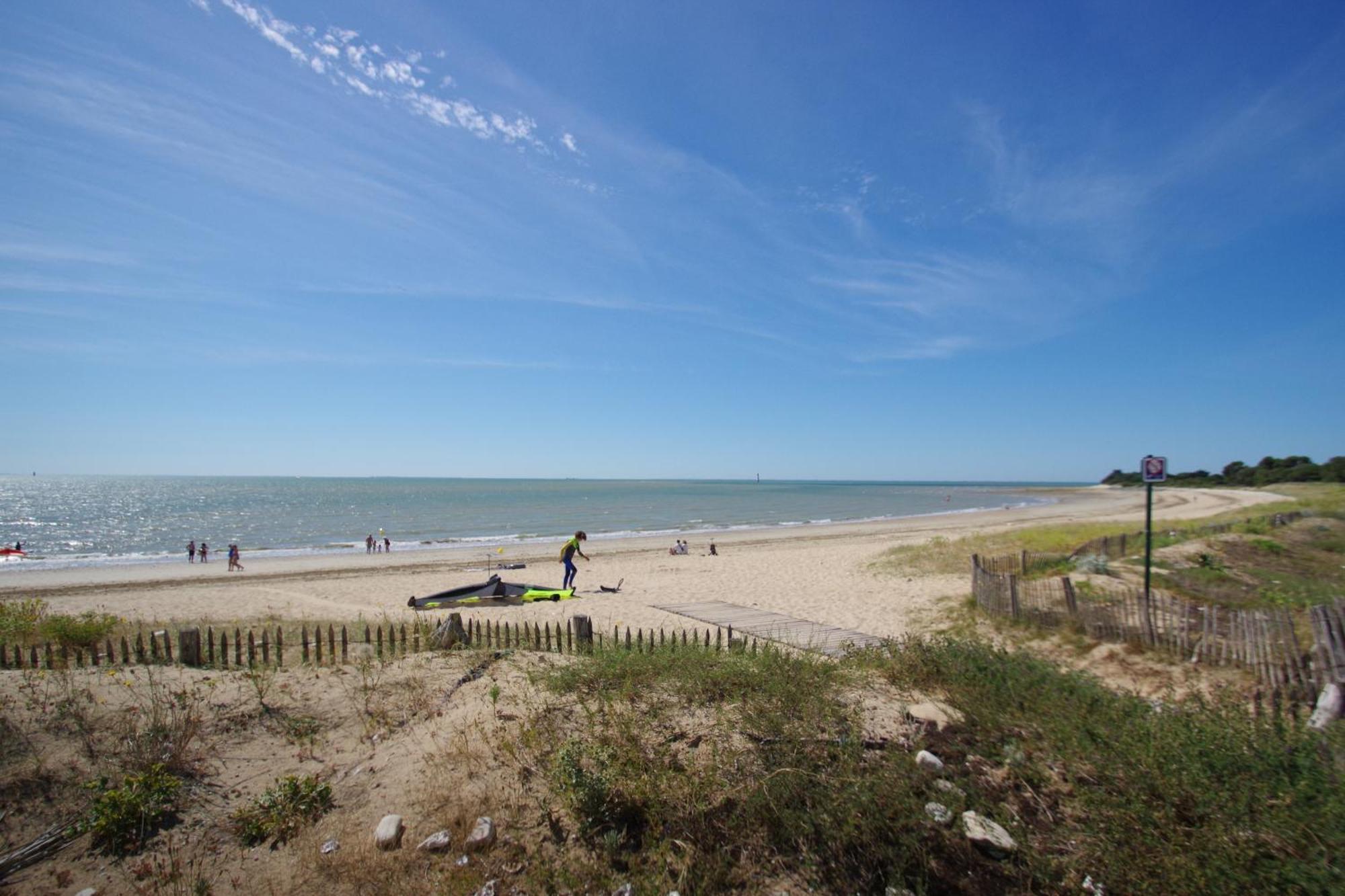 La Plage, T2 Vue Mer Rivedoux-Plage Eksteriør bilde